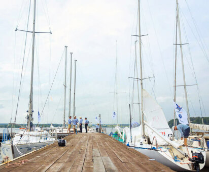 Pelican Yacht Club